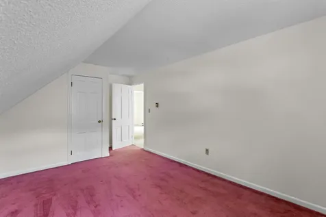 10 Colonial Circle Hampton NH 03842