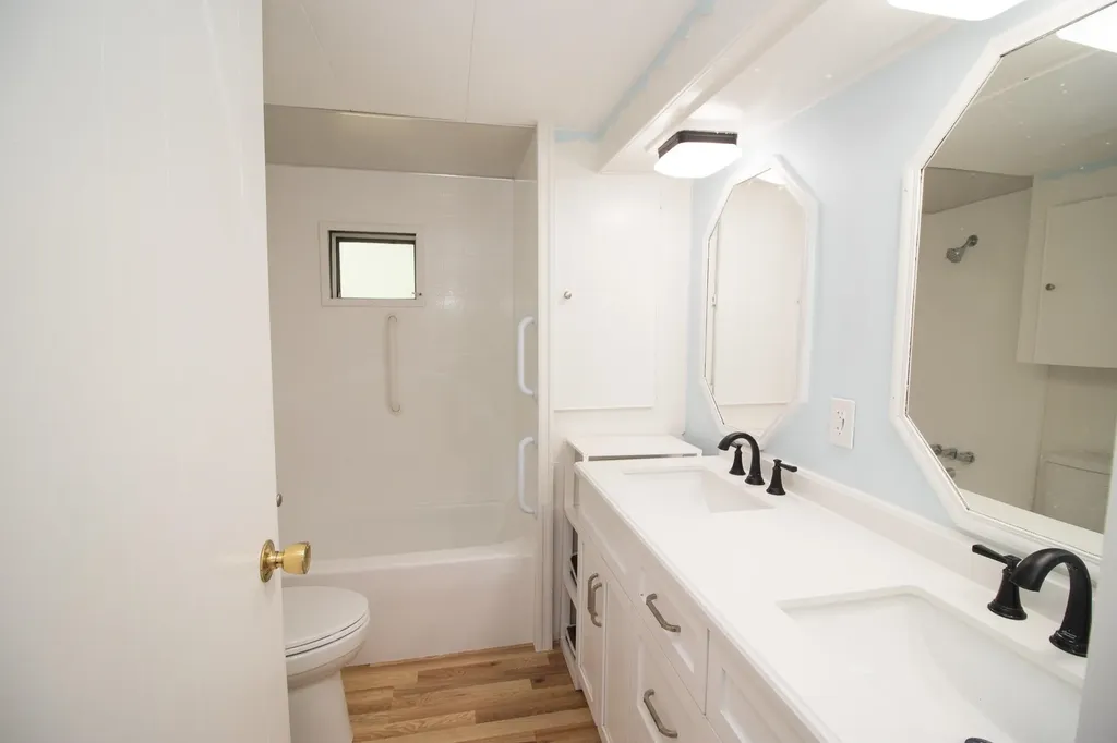 3 Empire Boulevard Hollis NH 03049-6540