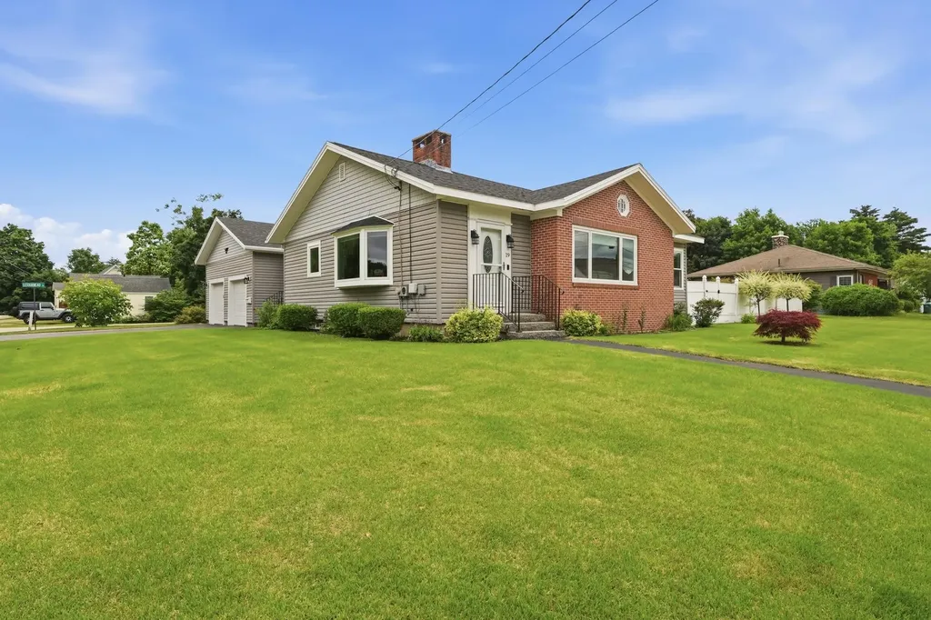 19 Patton Street Rochester NH 03867