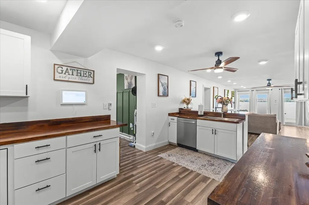 1046 Hathaway Point Road St. Albans Town VT 05478
