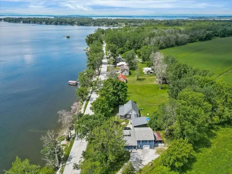 1046 Hathaway Point Road St. Albans Town VT 05478
