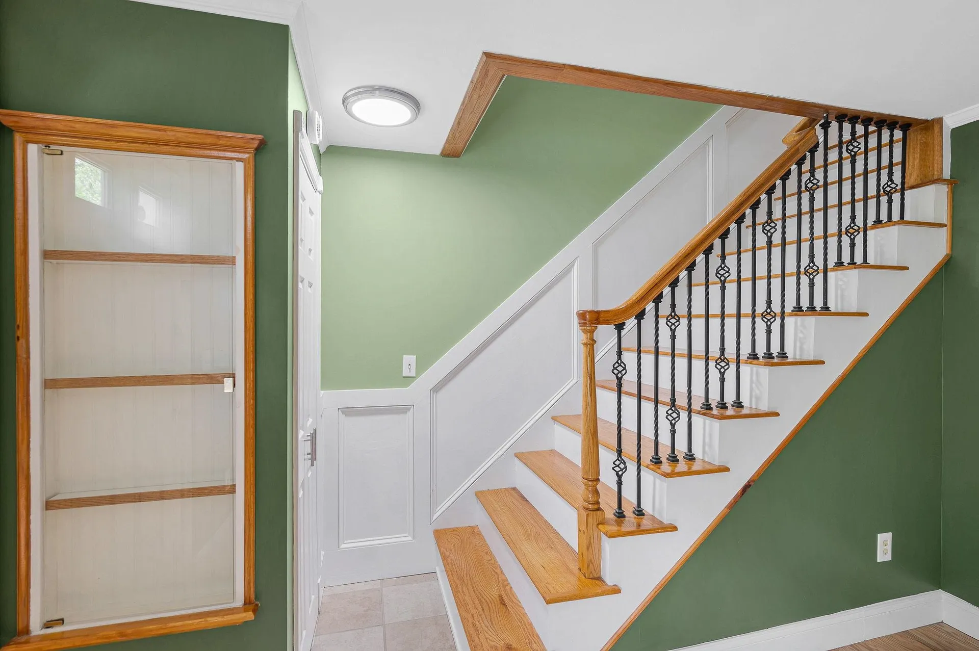 94 Granite Street Londonderry NH 03053