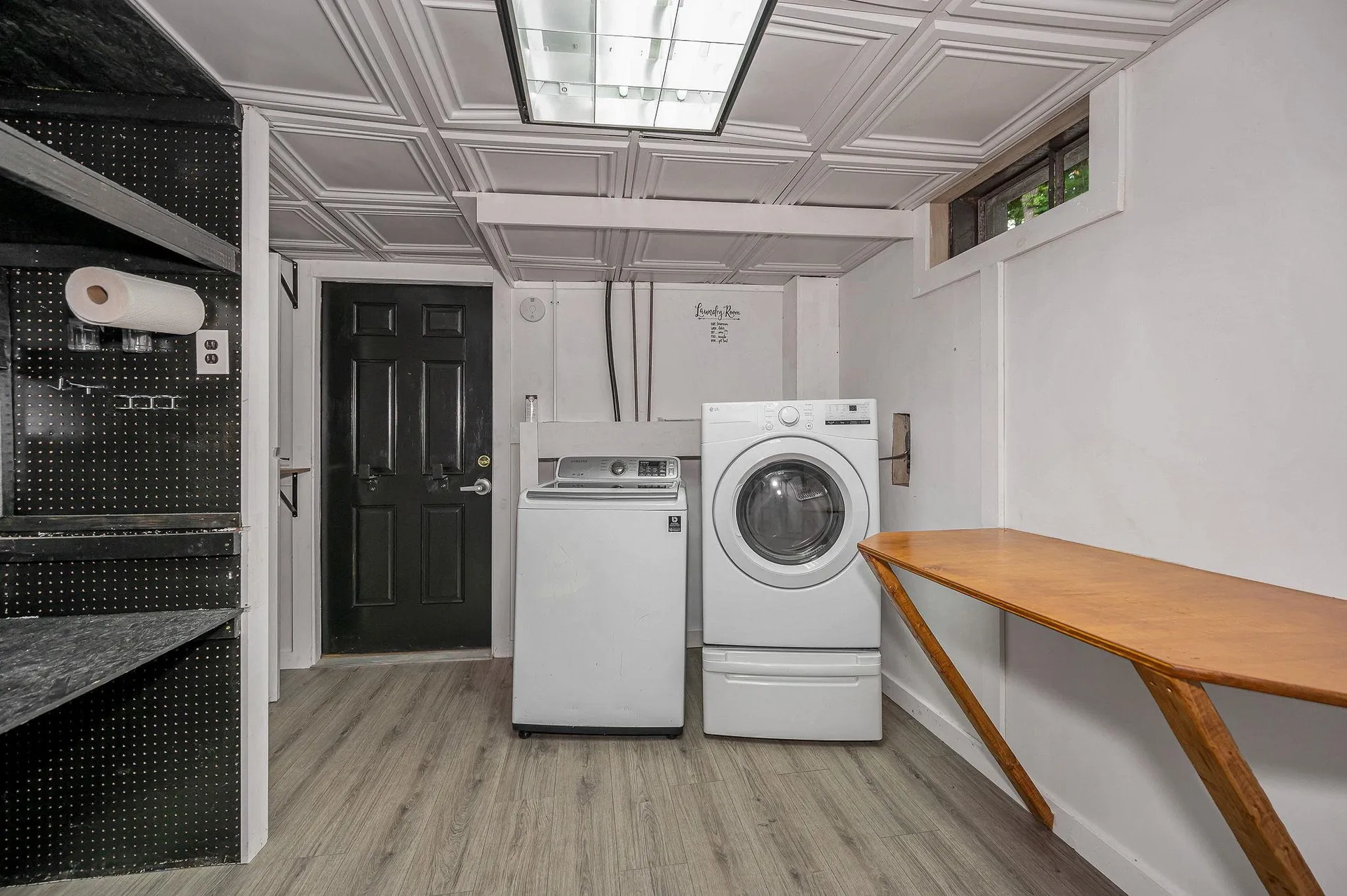 94 Granite Street Londonderry NH 03053
