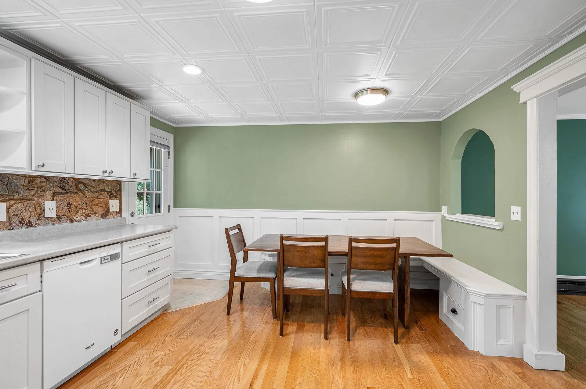 94 Granite Street Londonderry NH 03053