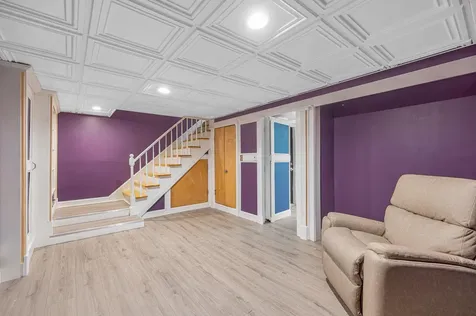 94 Granite Street Londonderry NH 03053