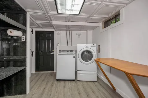 94 Granite Street Londonderry NH 03053