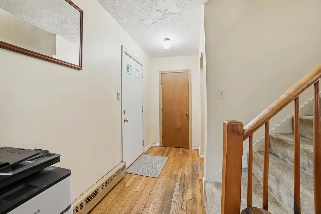 2073 Goffs Falls Road Manchester NH 03103