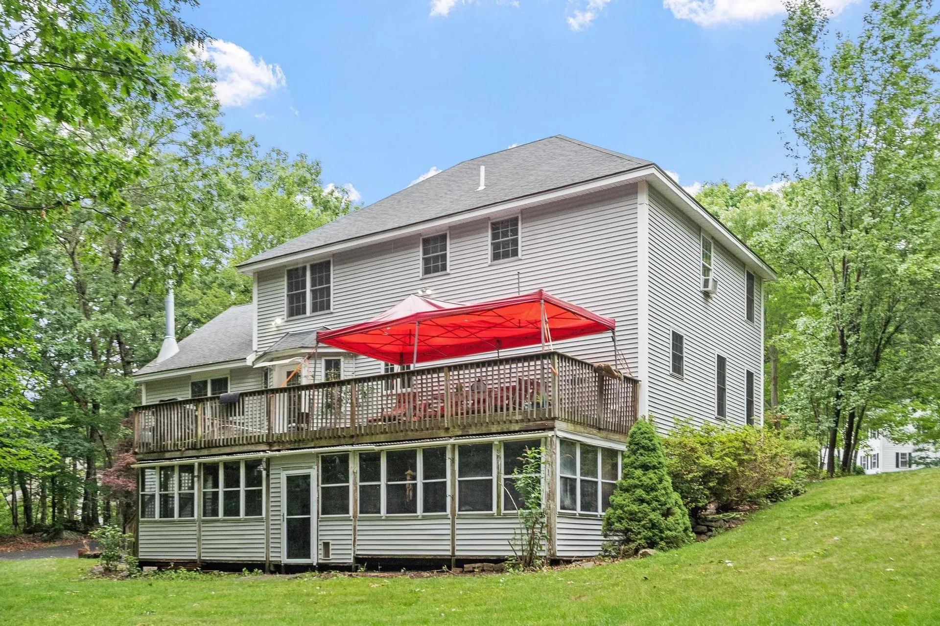 79 Wyndridge Circle Pelham NH 03076