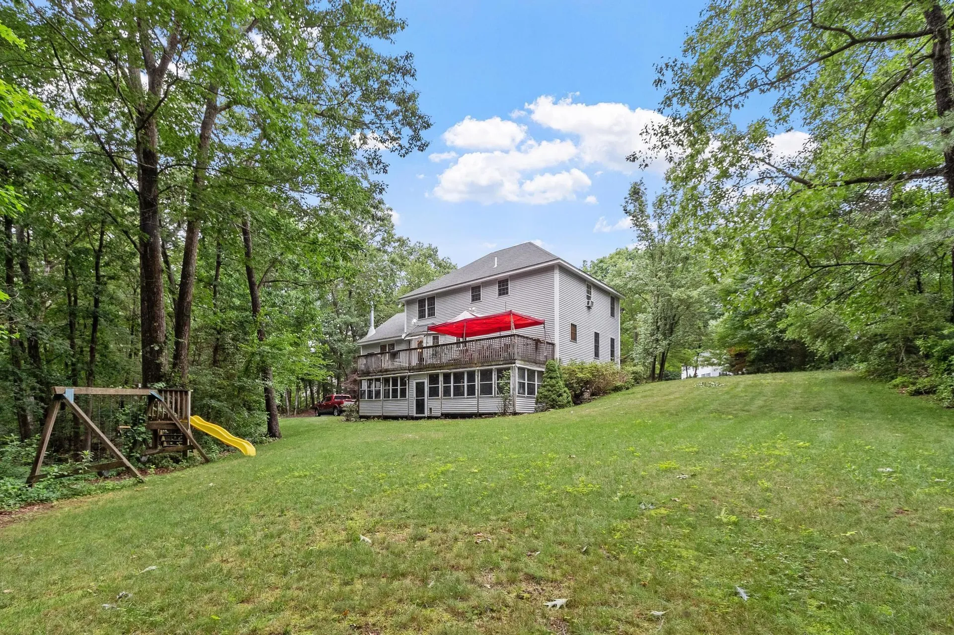 79 Wyndridge Circle Pelham NH 03076