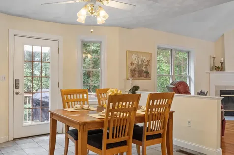 79 Wyndridge Circle Pelham NH 03076