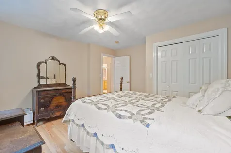 79 Wyndridge Circle Pelham NH 03076