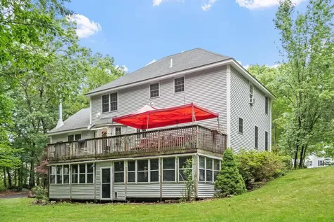 79 Wyndridge Circle Pelham NH 03076