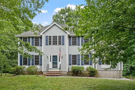 79 Wyndridge Circle Pelham NH 03076