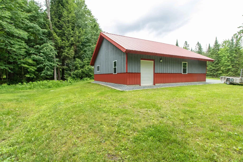 4783 Hinman Settler Road Brownington VT 05860