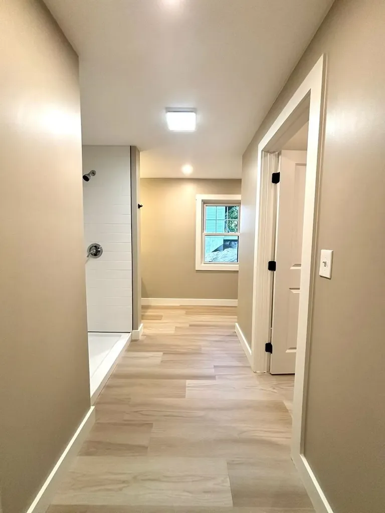 8 Cote Avenue Nashua NH 03060