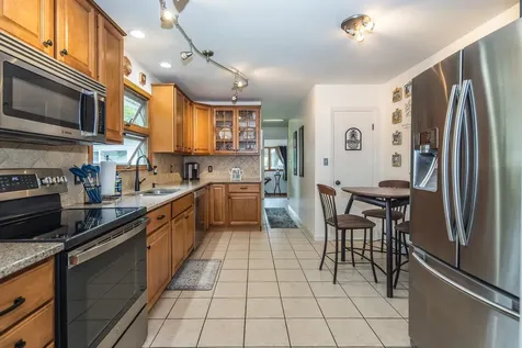 125 Maplewood Drive Rutland Town VT 05736