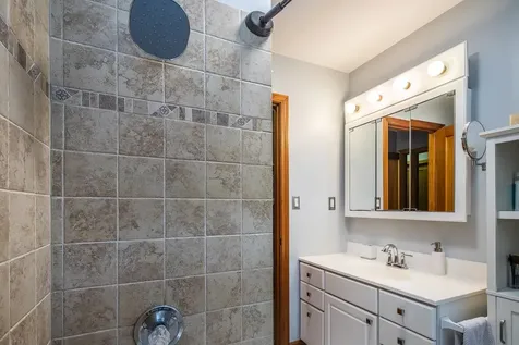 125 Maplewood Drive Rutland Town VT 05736