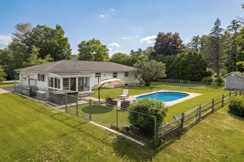 125 Maplewood Drive Rutland Town VT 05736