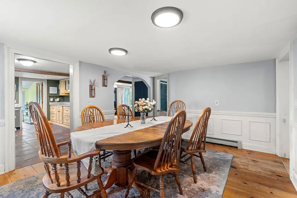 84 North Water Street Boscawen NH 03303