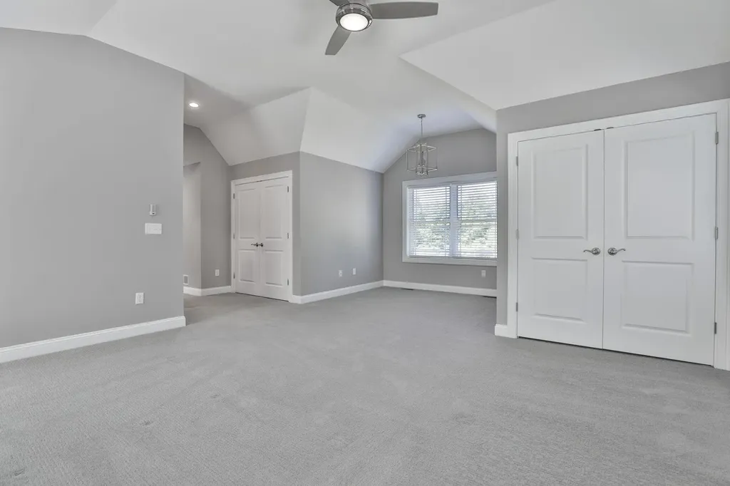 18 John King Drive Goffstown NH 03045