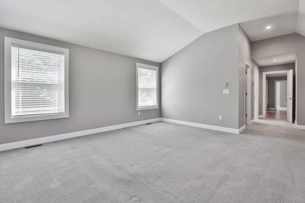 18 John King Drive Goffstown NH 03045