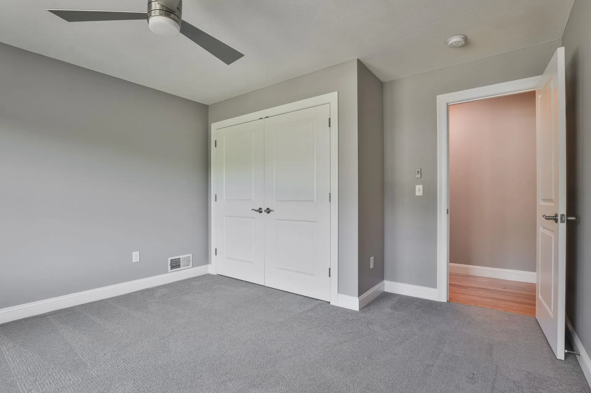 18 John King Drive Goffstown NH 03045