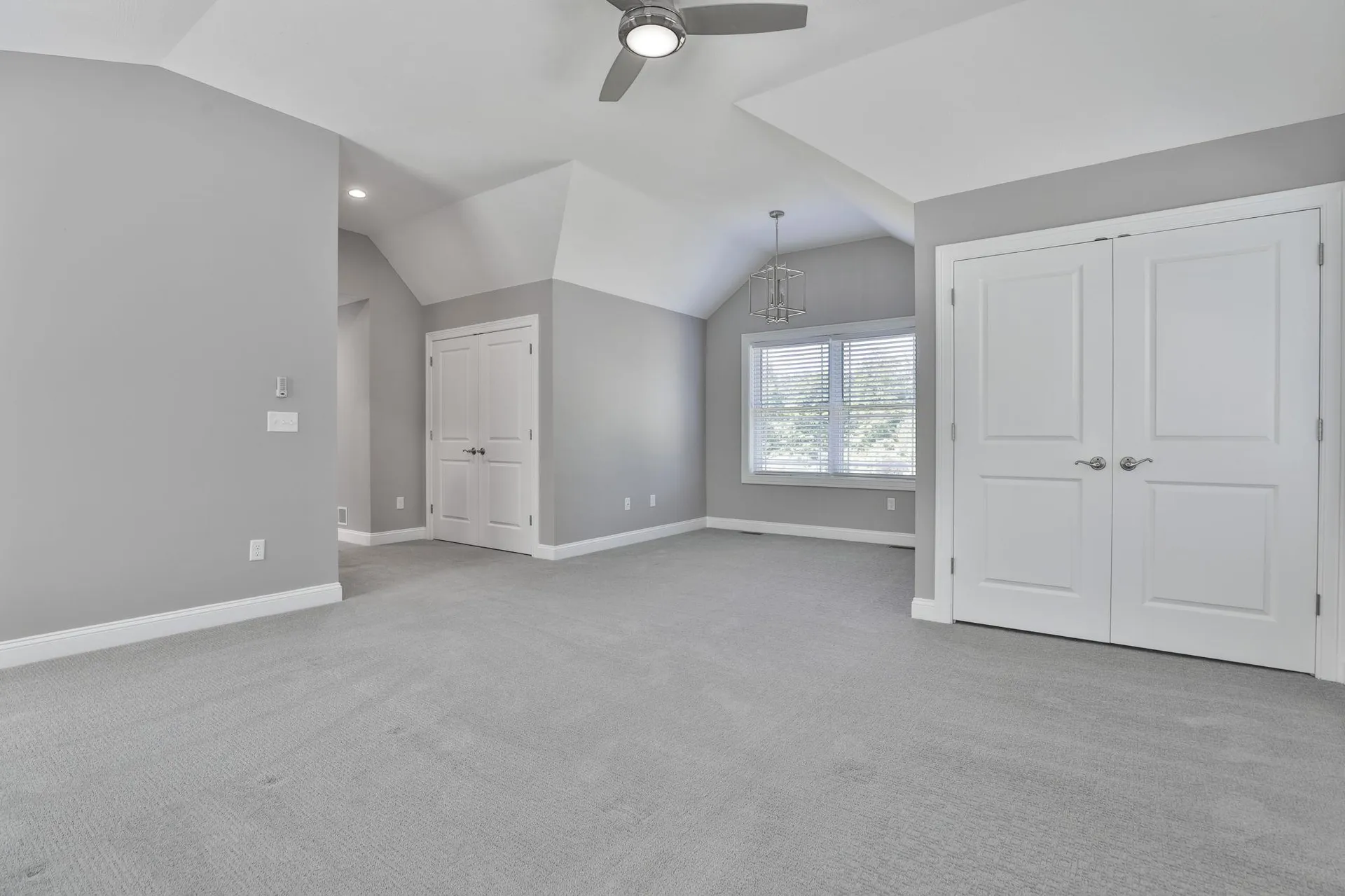 18 John King Drive Goffstown NH 03045