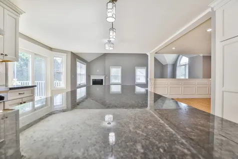 18 John King Drive Goffstown NH 03045
