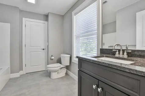 18 John King Drive Goffstown NH 03045