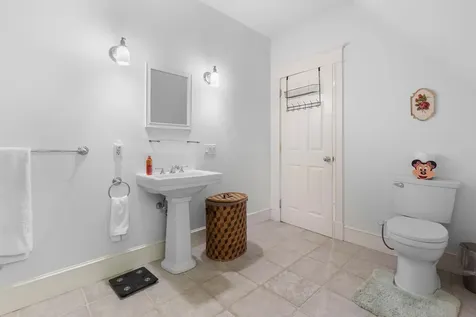 12 Fernwood Lane Grantham NH 03753