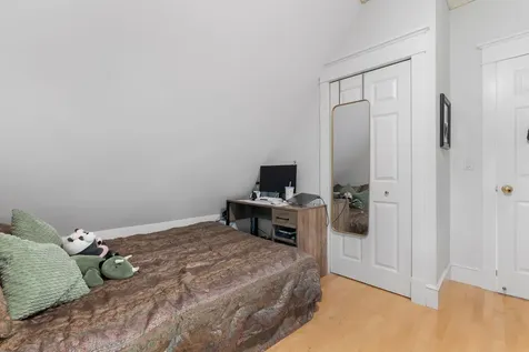 12 Fernwood Lane Grantham NH 03753