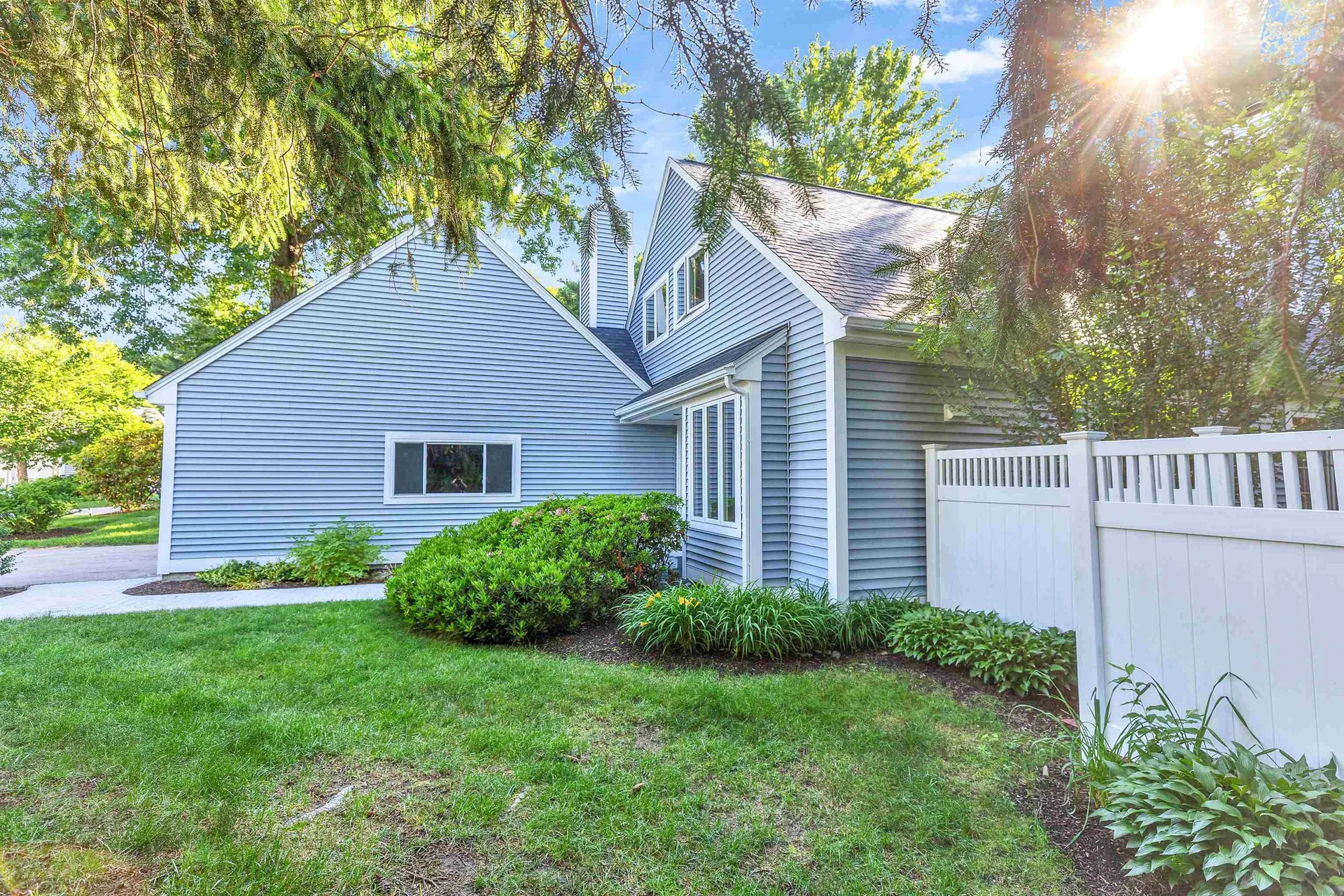 555 Straw Hill Road Manchester NH 03104
