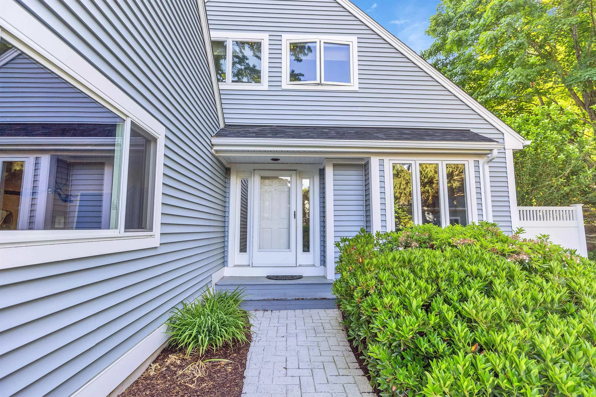 555 Straw Hill Road Manchester NH 03104