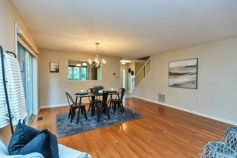 555 Straw Hill Road Manchester NH 03104
