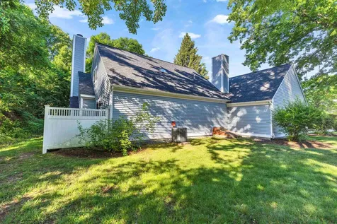 555 Straw Hill Road Manchester NH 03104