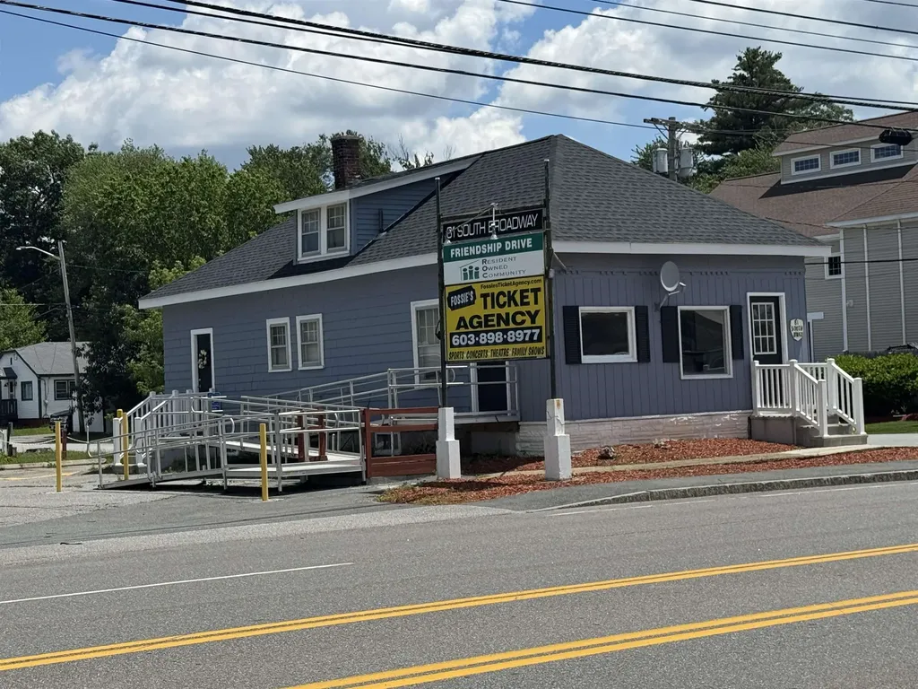 81 South Broadway Salem NH 03079