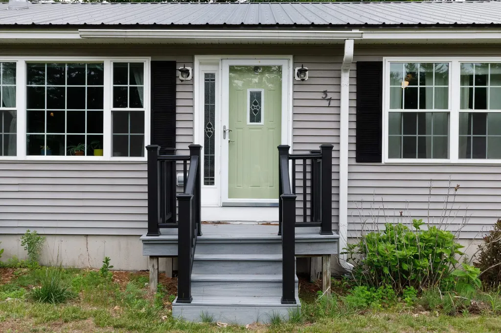 37 Horseshoe Pond Road Andover NH 03216