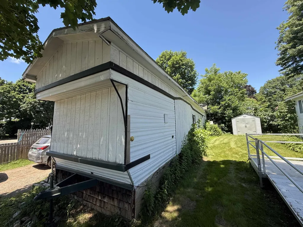 64 Avenue C Burlington VT 05408