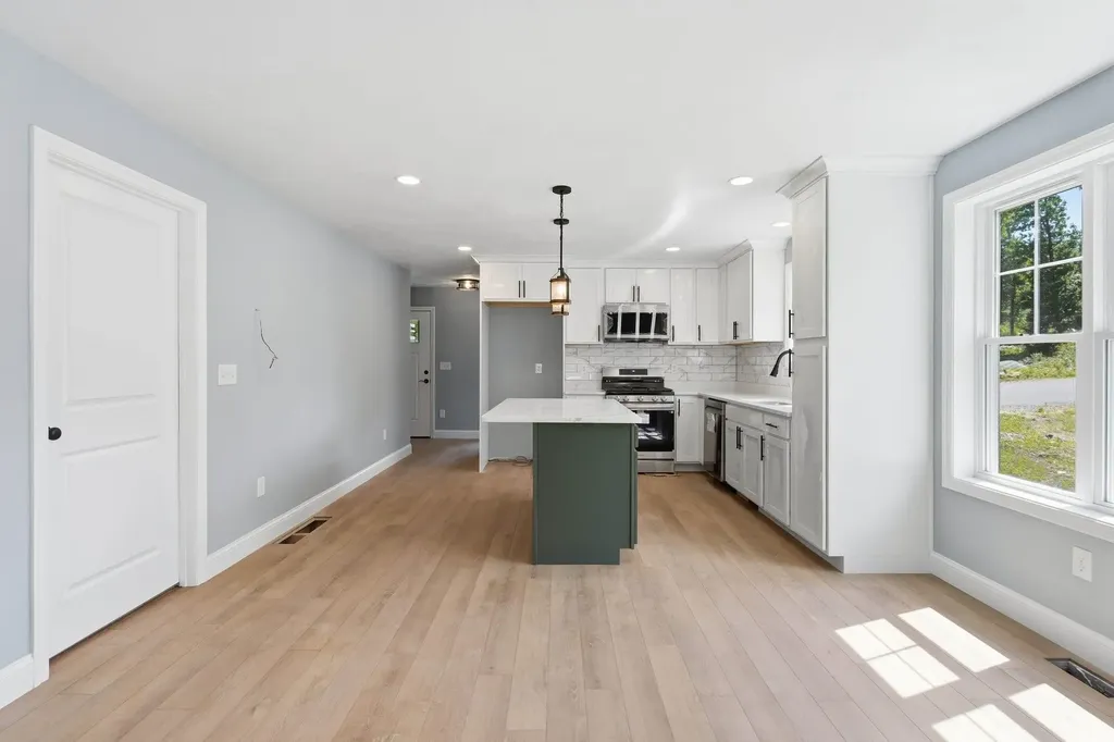 7 Bartons Ridge Road Greenville NH 03048