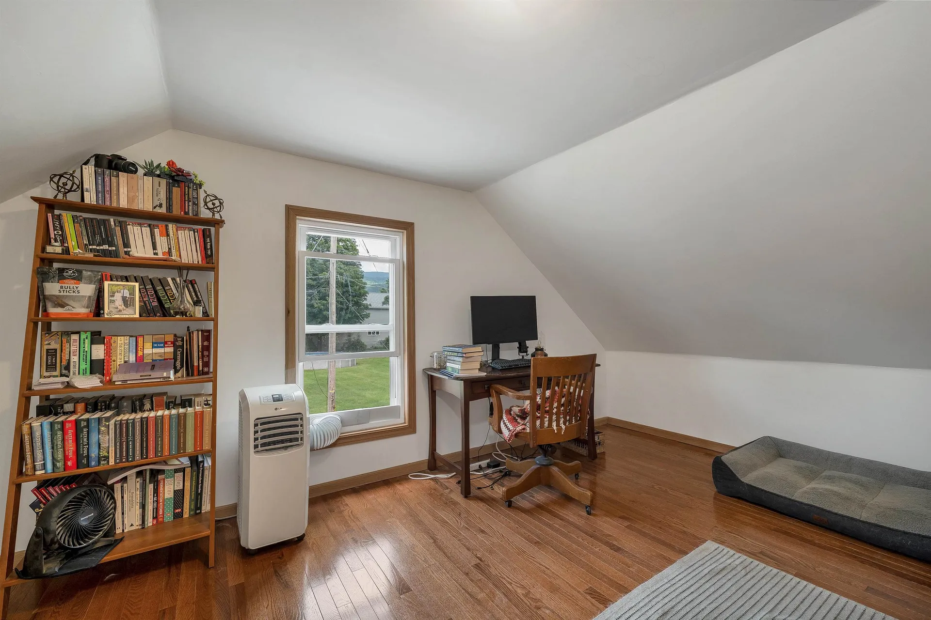 12 School Street Gorham NH 03581
