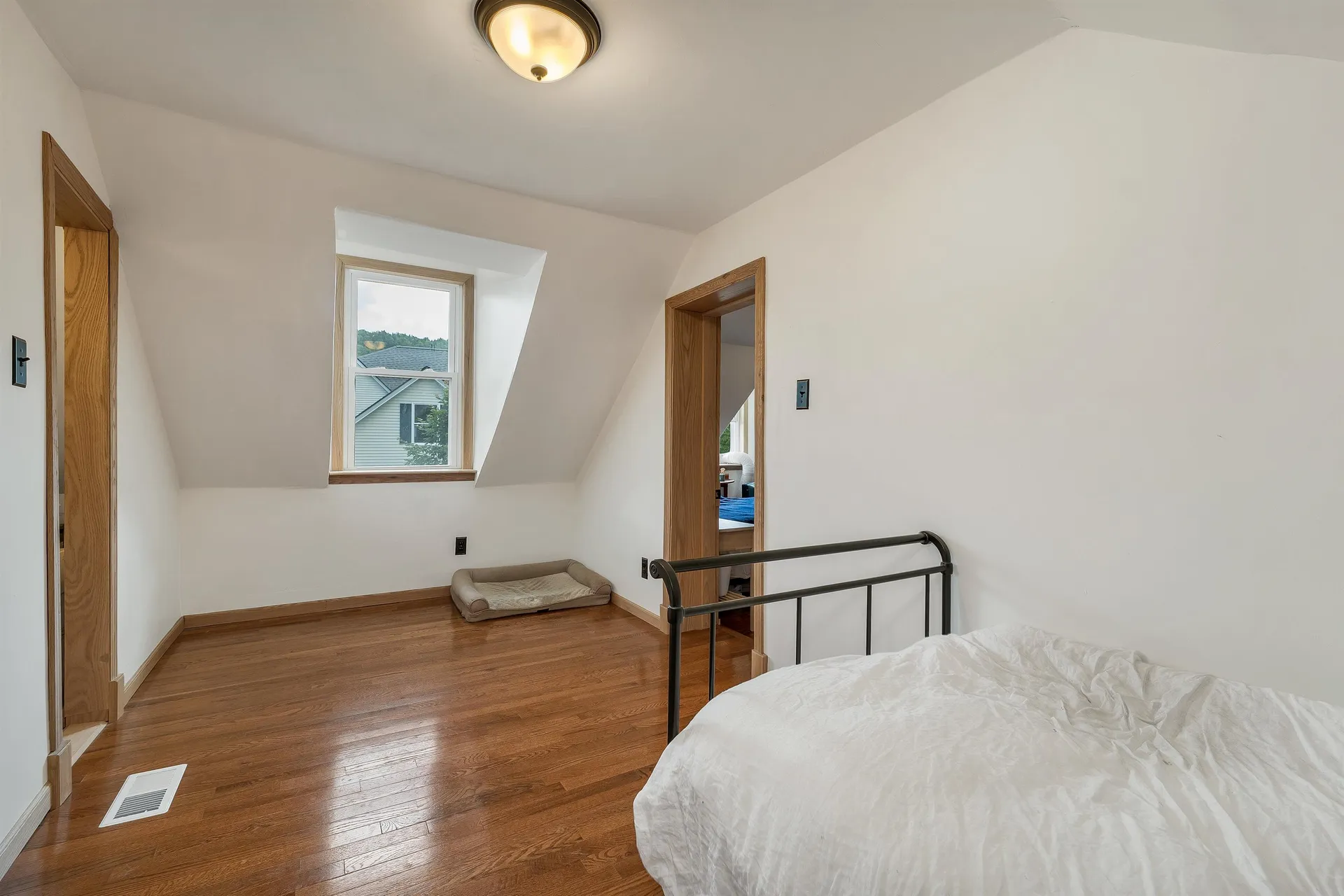 12 School Street Gorham NH 03581