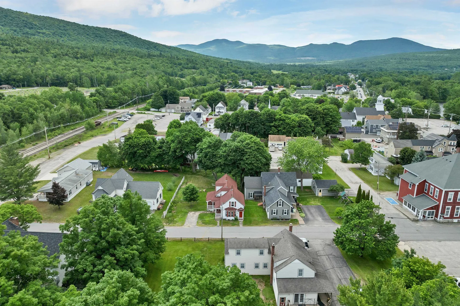 12 School Street Gorham NH 03581