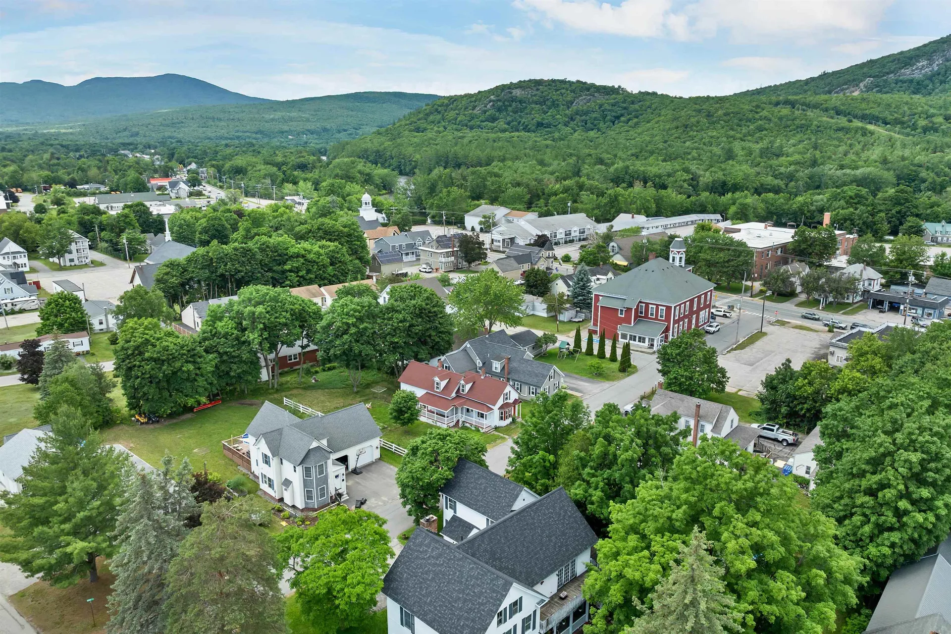 12 School Street Gorham NH 03581