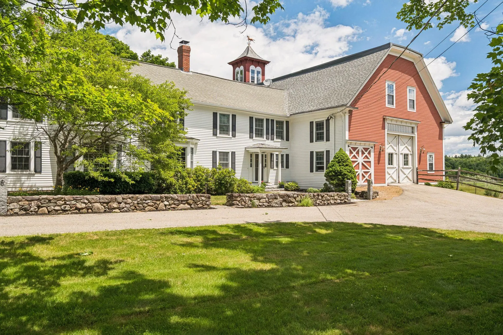 83 Worcester Road Hollis NH 03049