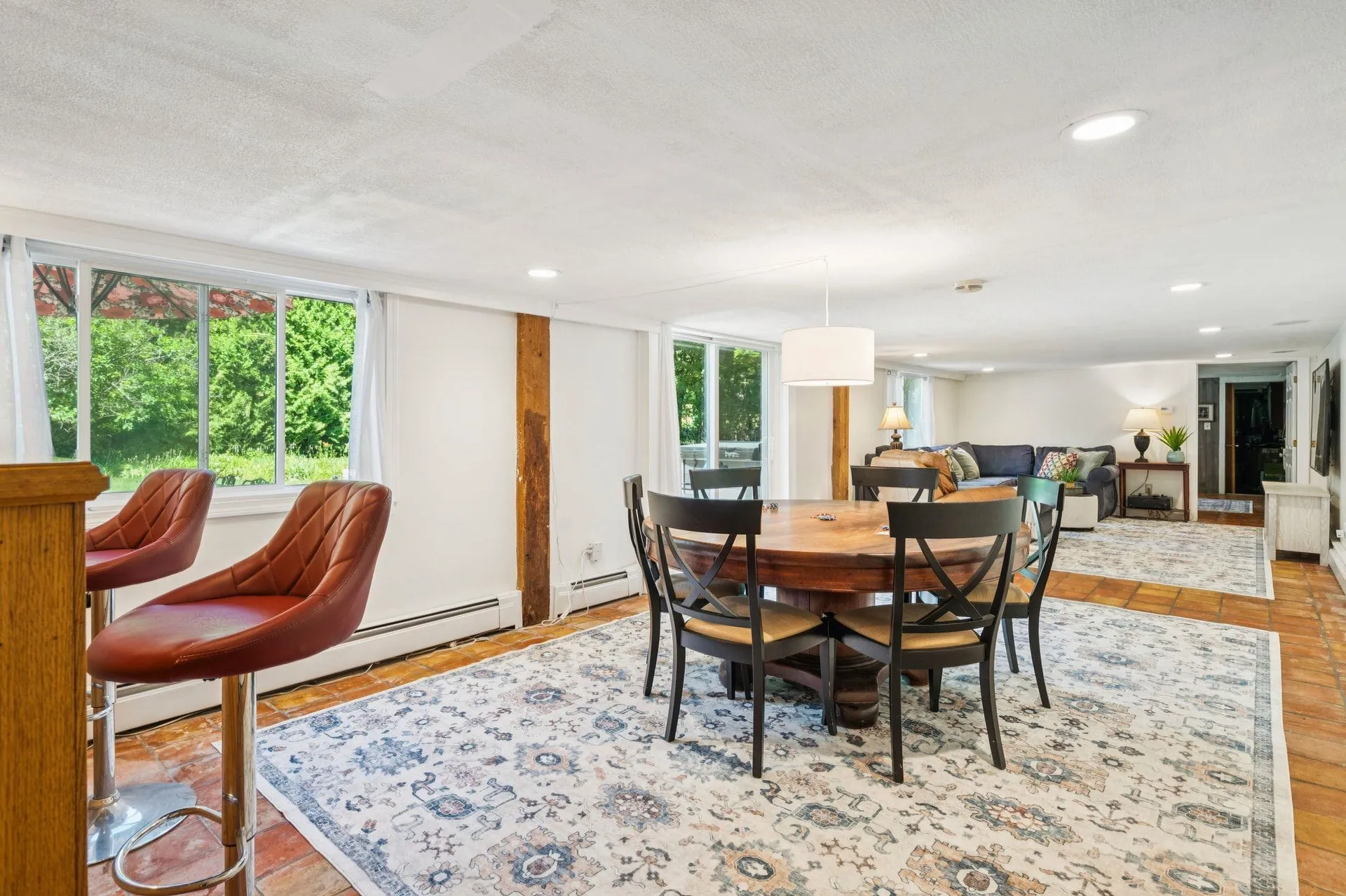 83 Worcester Road Hollis NH 03049