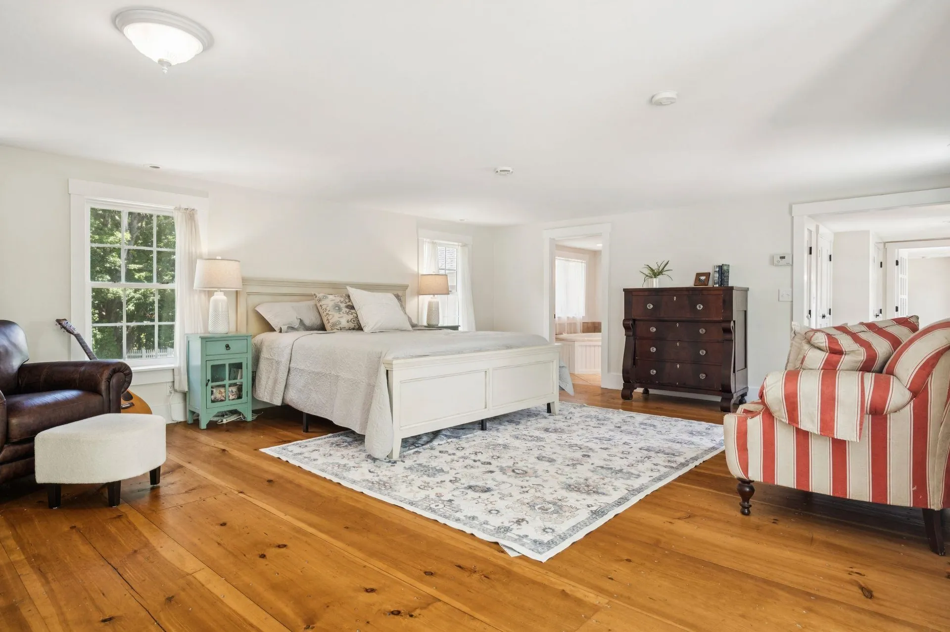 83 Worcester Road Hollis NH 03049