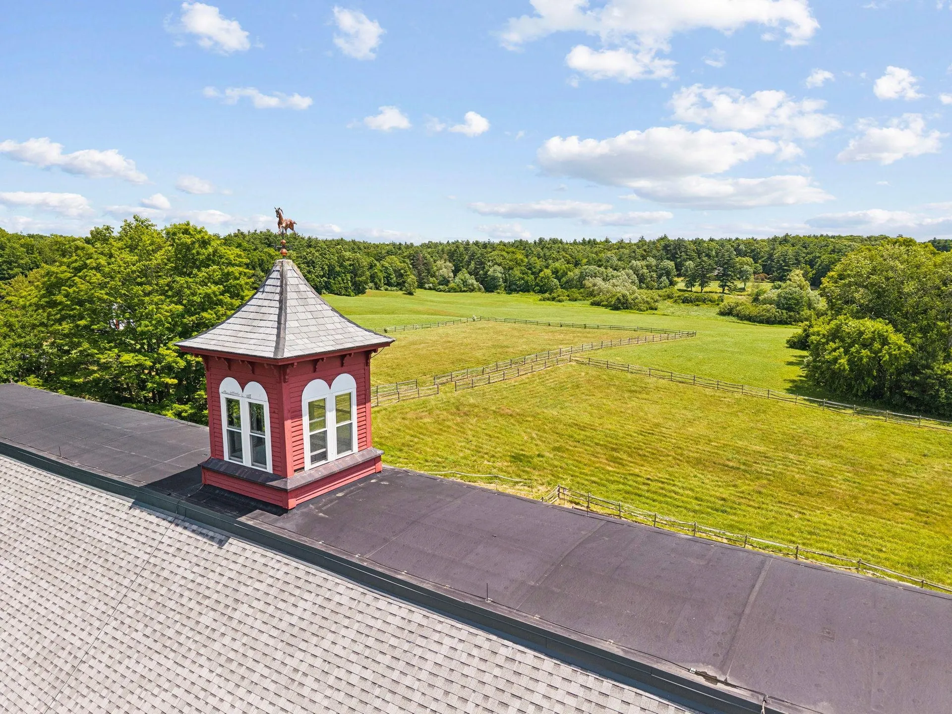 83 Worcester Road Hollis NH 03049