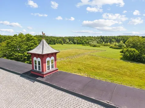 83 Worcester Road Hollis NH 03049