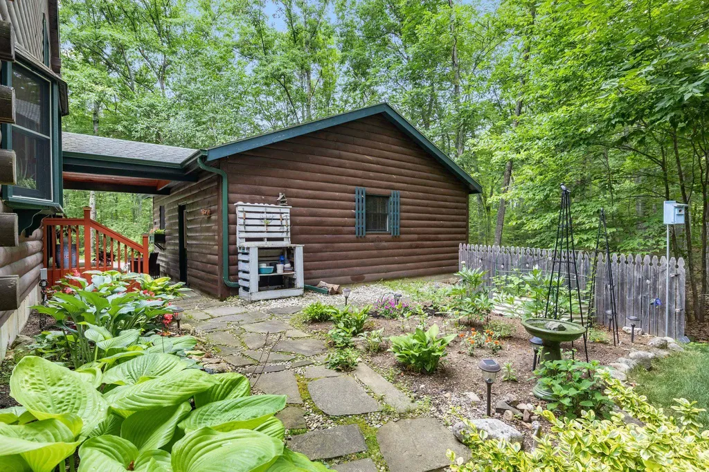 165 Calef Highway Lee NH 03861