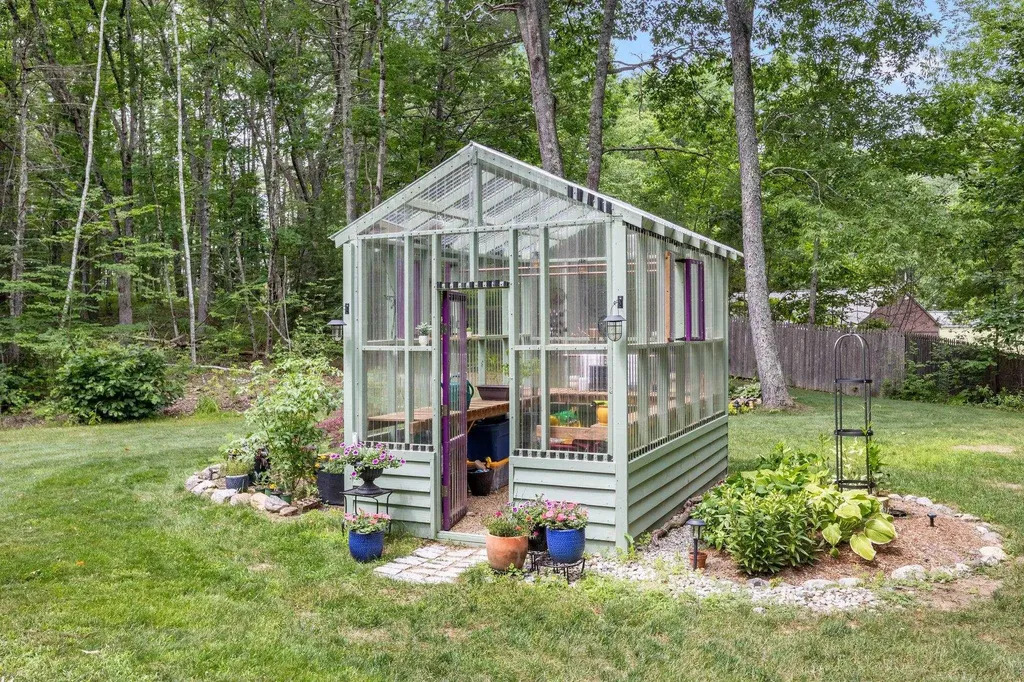 165 Calef Highway Lee NH 03861